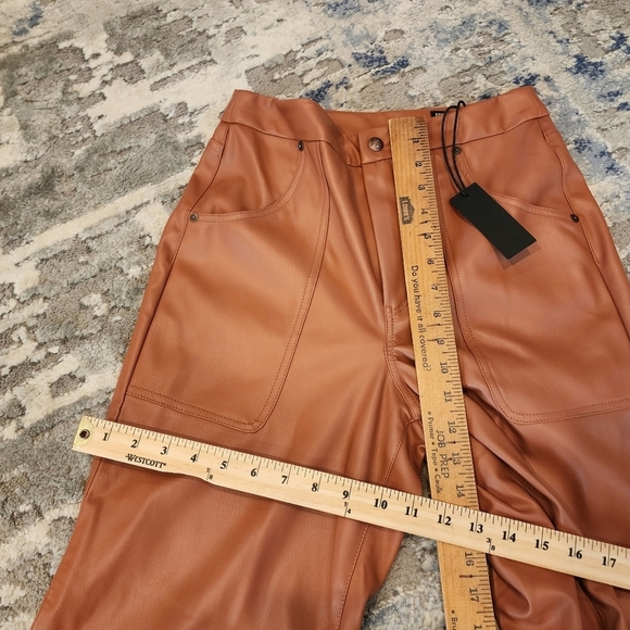 NWT Blank NYC The Baxter Ribcage Straight leg brown faux leather pants size 27. - Picture 12 of 15